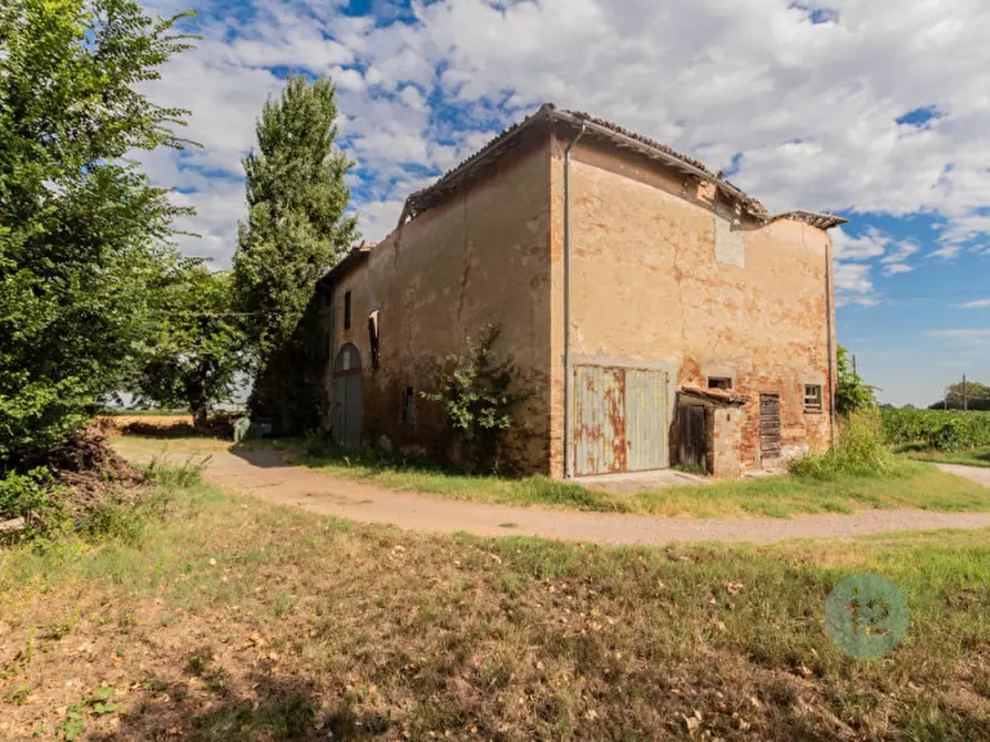 Immagine 9 di Rustico / casale in vendita  in Via S. Martino 72 a Correggio