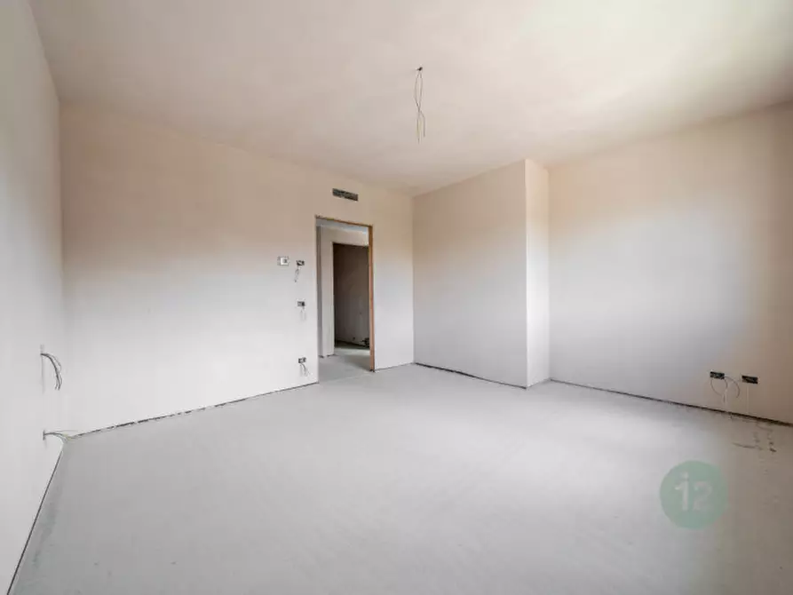 Immagine 6 di Appartamento in vendita  in Viale Cesare Battisti 1 a Correggio