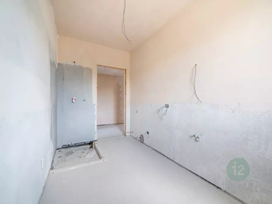 Immagine 31 di Appartamento in vendita  in Viale Cesare Battisti 1 a Correggio