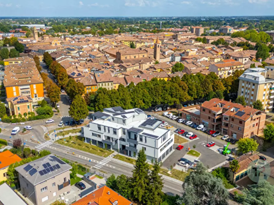Immagine 35 di Appartamento in vendita  in Viale Cesare Battisti 1 a Correggio