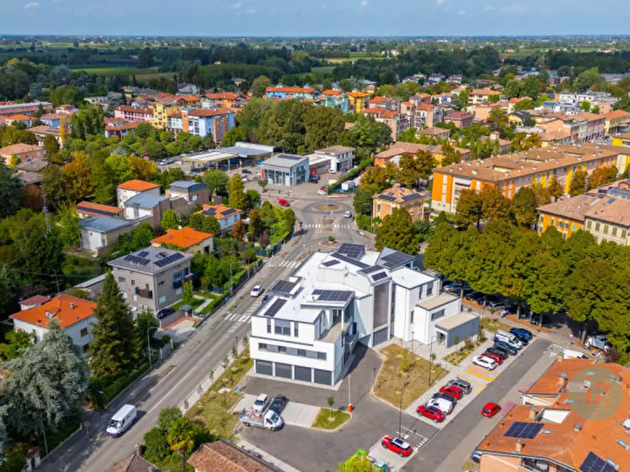 Immagine 41 di Appartamento in vendita  in Viale Cesare Battisti 1 a Correggio
