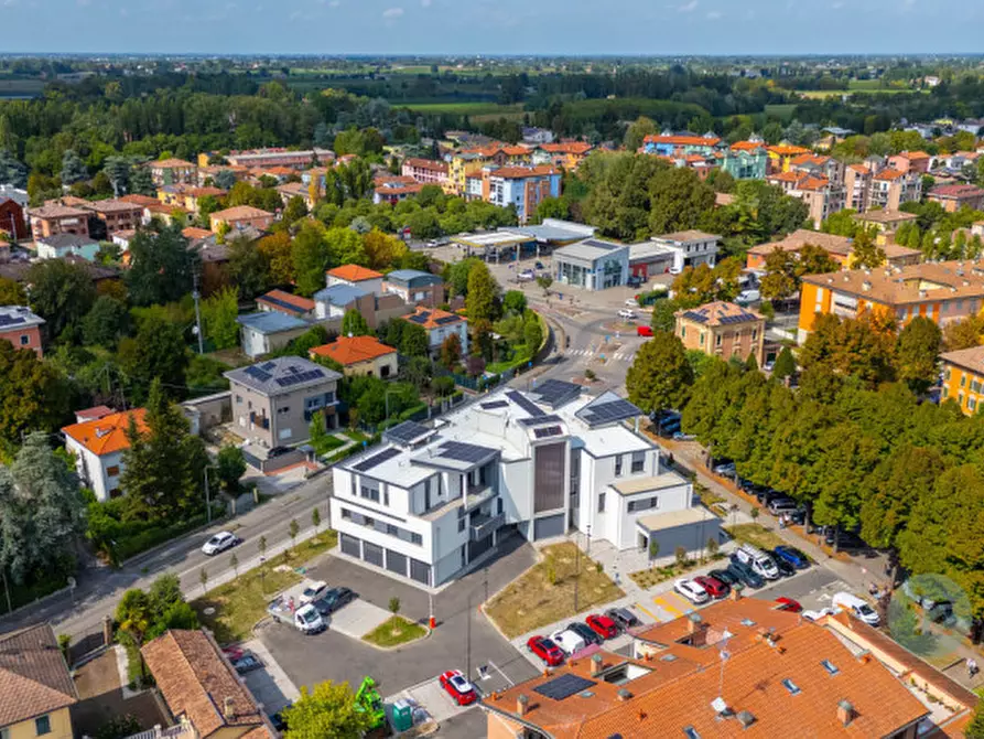Immagine 42 di Appartamento in vendita  in Viale Cesare Battisti 1 a Correggio