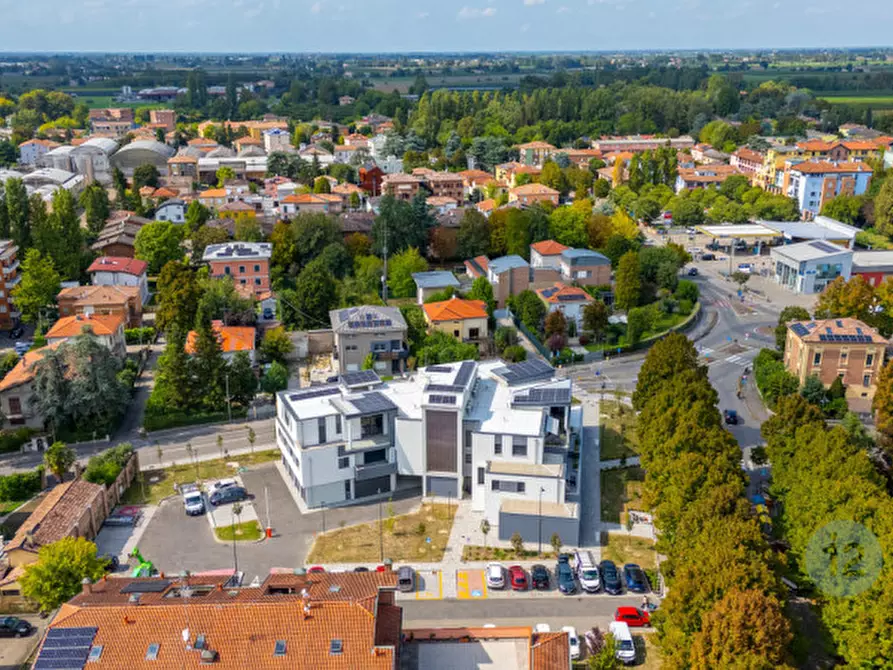 Immagine 46 di Appartamento in vendita  in Viale Cesare Battisti 1 a Correggio