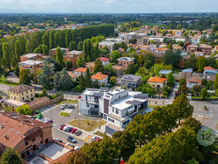 Immagine 49 di Appartamento in vendita  in Viale Cesare Battisti 1 a Correggio