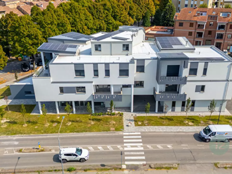 Immagine 53 di Appartamento in vendita  in Viale Cesare Battisti 1 a Correggio