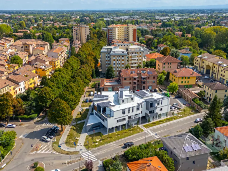 Immagine 57 di Appartamento in vendita  in Viale Cesare Battisti 1 a Correggio