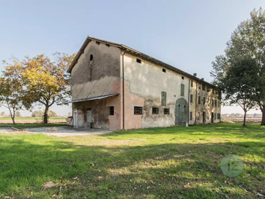 Immagine 4 di Rustico / casale in vendita  a Correggio