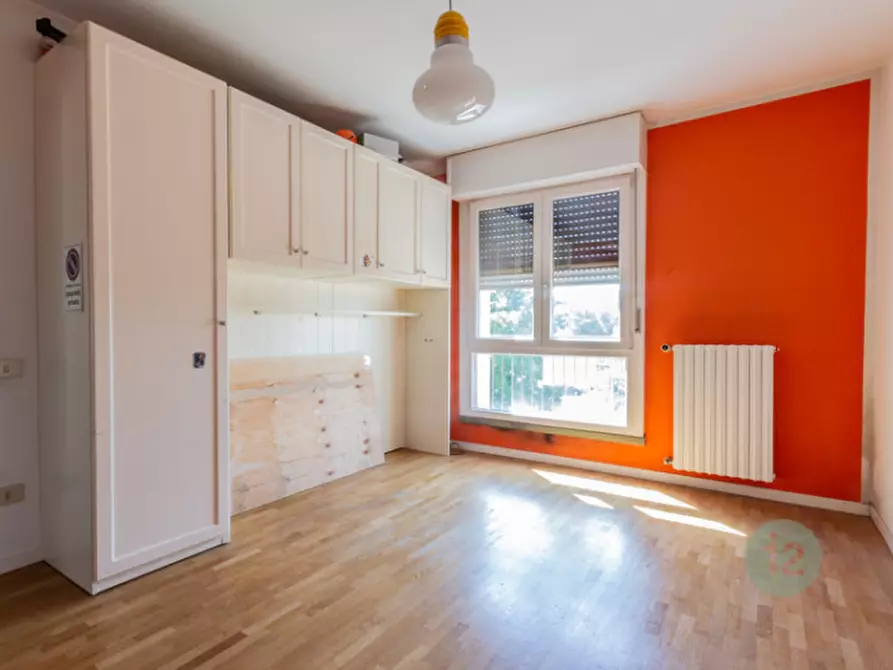 Immagine 10 di Appartamento in vendita  in Via R. Giovannetti a Correggio