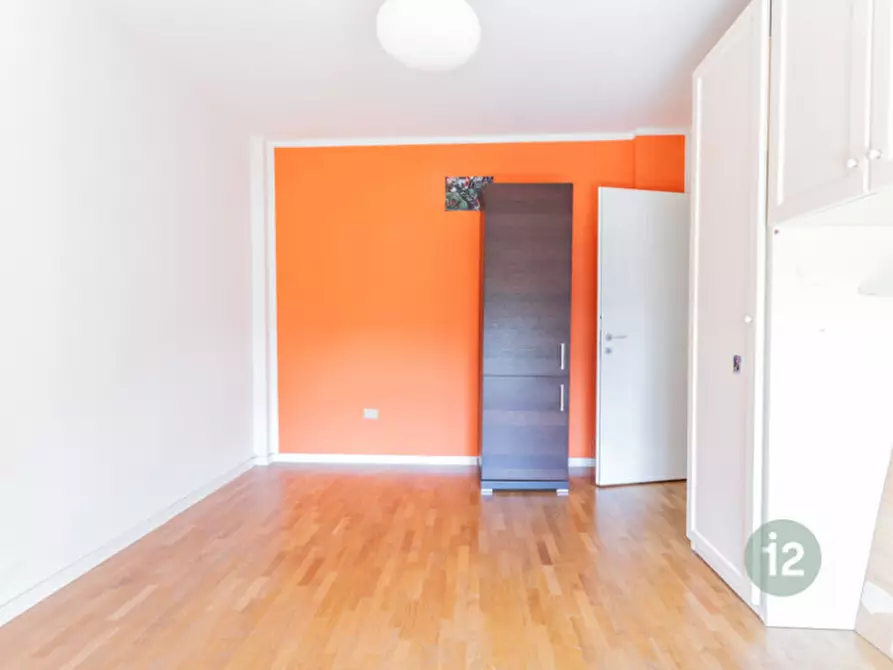 Immagine 11 di Appartamento in vendita  in Via R. Giovannetti a Correggio