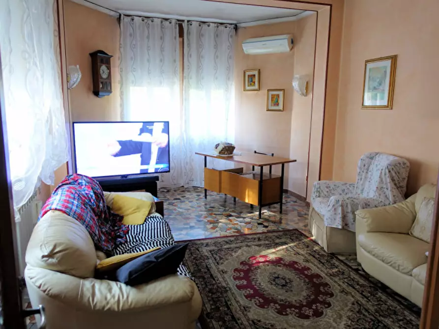 Immagine 10 di Casa indipendente in vendita  in Viale della Pace a Rovigo