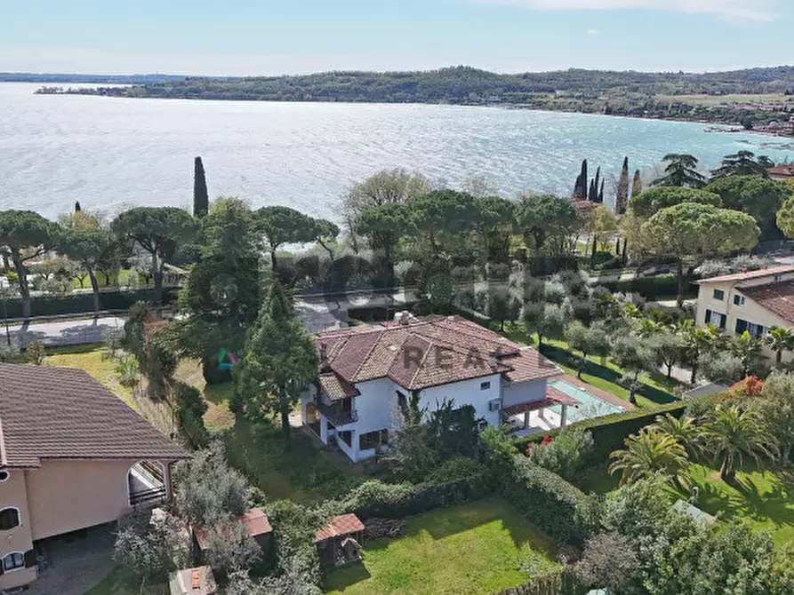 Immagine 2 di Casa bifamiliare in vendita  in Via Meucci a Padenghe Sul Garda