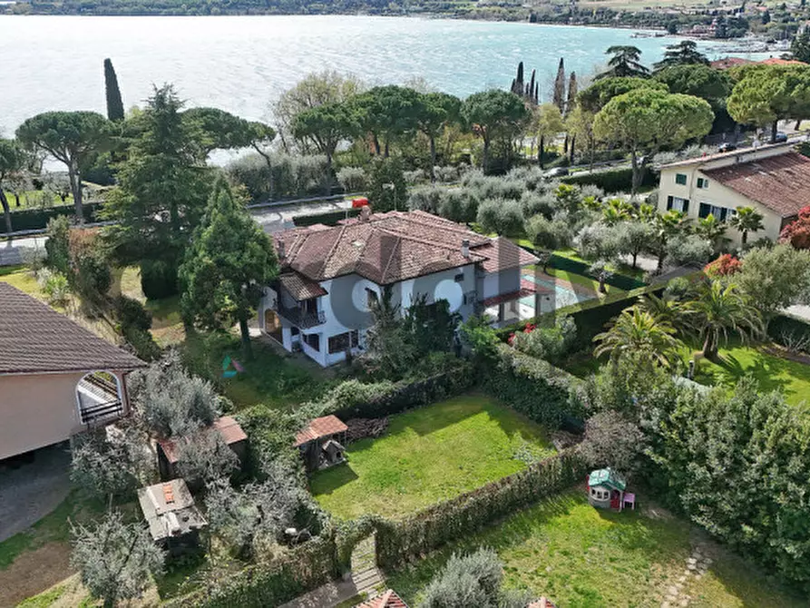 Immagine 8 di Casa bifamiliare in vendita  in Via Meucci a Padenghe Sul Garda