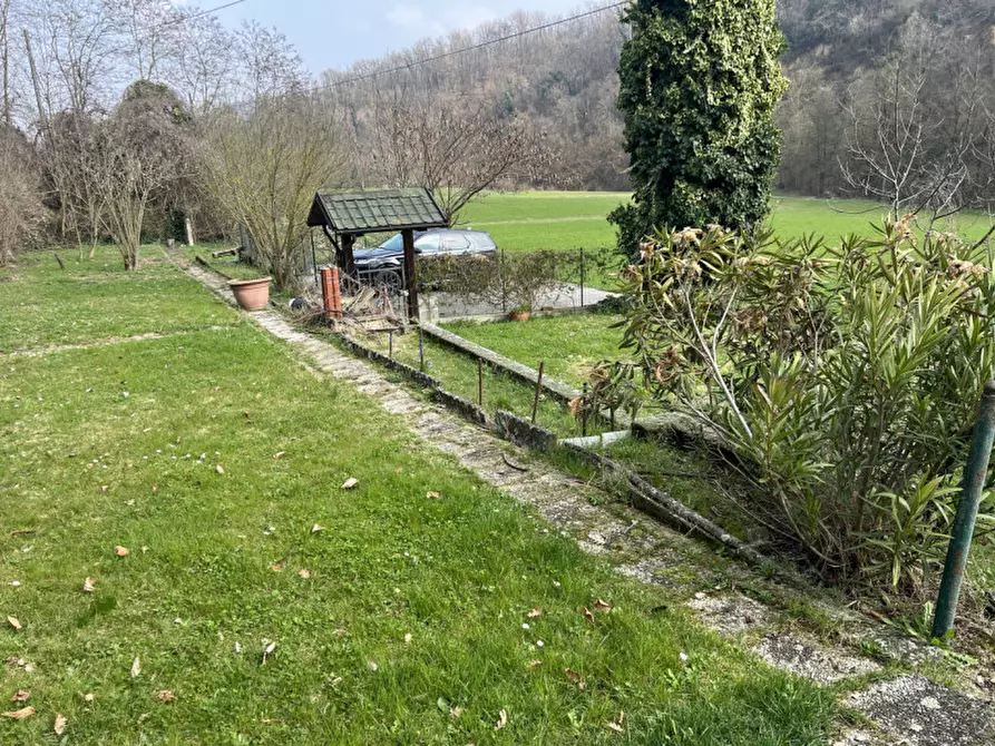 Immagine 32 di Casa indipendente in vendita  in via pilligroni a Gropparello