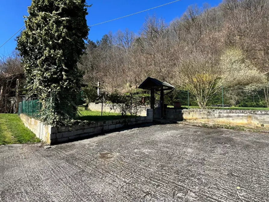 Immagine 37 di Casa indipendente in vendita  in via pilligroni a Gropparello