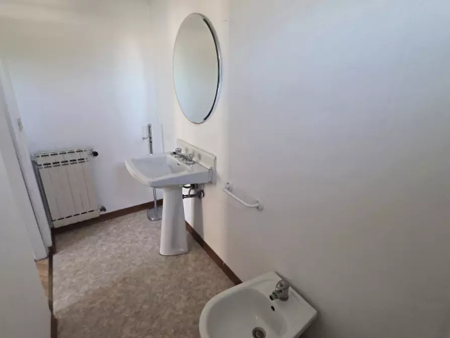 Immagine 28 di Villetta a schiera in vendita  in Via San Pio X a Castelfranco Veneto
