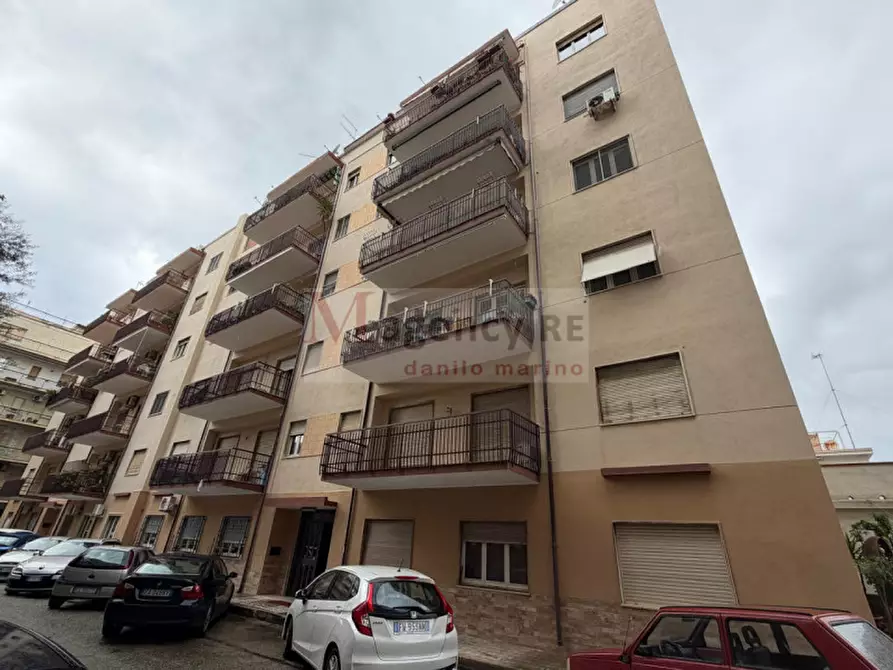 Immagine 1 di Appartamento in vendita  in Via dell'aurora 7 a Reggio Di Calabria