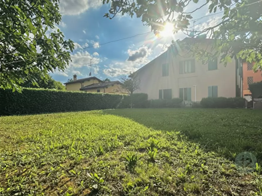Immagine 3 di Appartamento in vendita  in via Paganelle Guerri 6 a Carpi