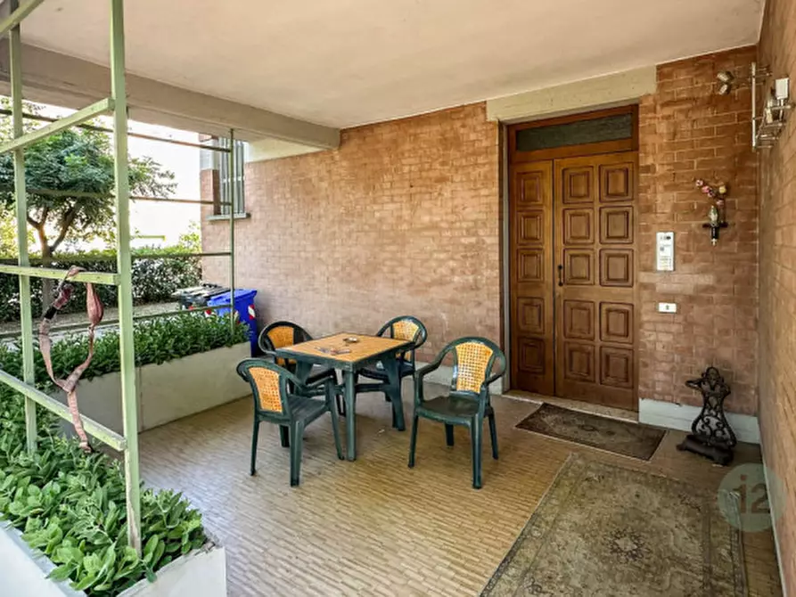 Immagine 6 di Casa bifamiliare in vendita  in Via Cuneo a Carpi