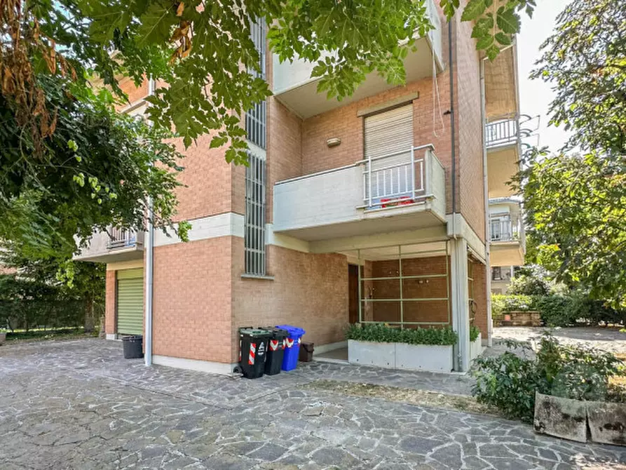 Immagine 17 di Casa bifamiliare in vendita  in Via Cuneo a Carpi