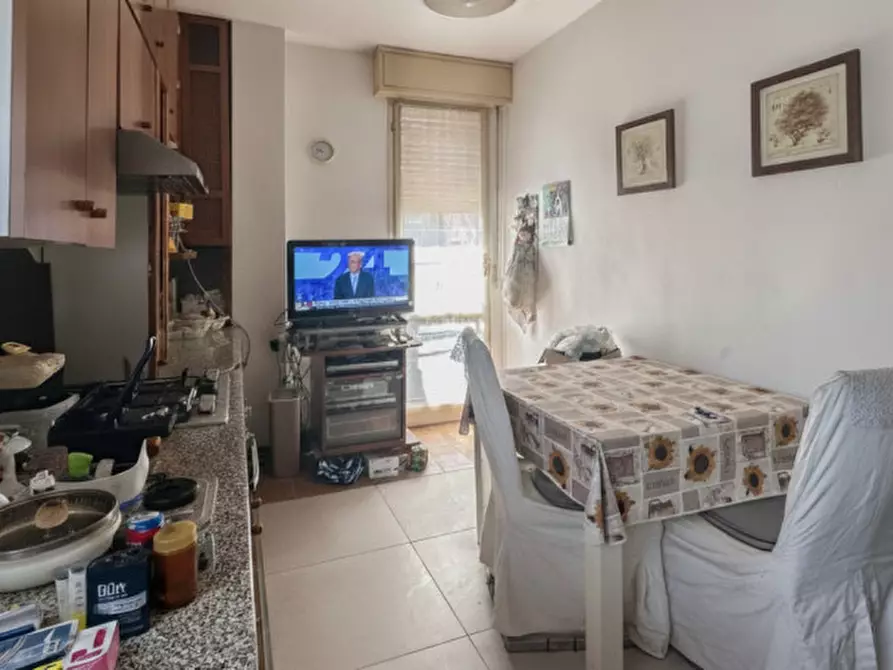Immagine 10 di Appartamento in vendita  in Via Guernica a Carpi