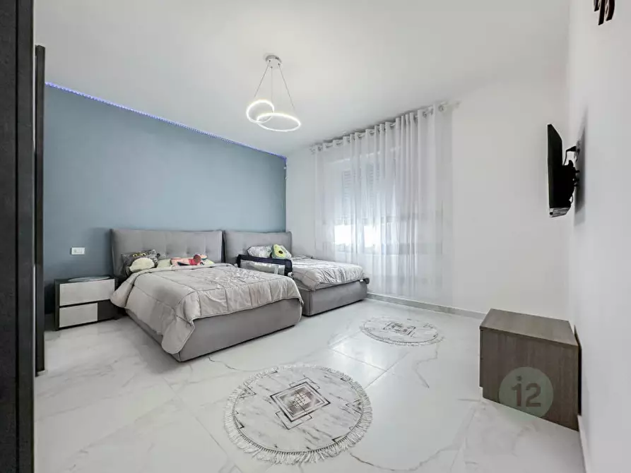 Immagine 27 di Villa in vendita  in Via Marco Polo Esterna a Carpi