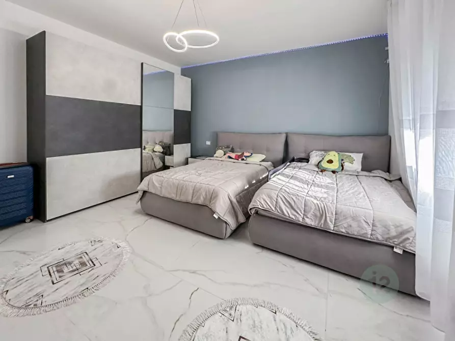 Immagine 28 di Villa in vendita  in Via Marco Polo Esterna a Carpi