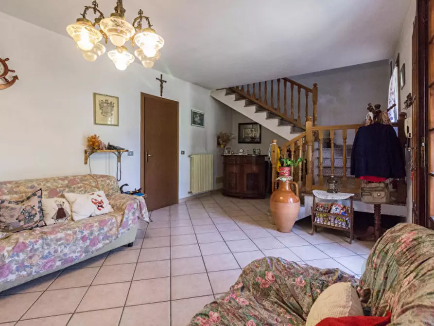 Immagine 1 di Casa indipendente in vendita  in Stradello Fortunata 5 a Carpi