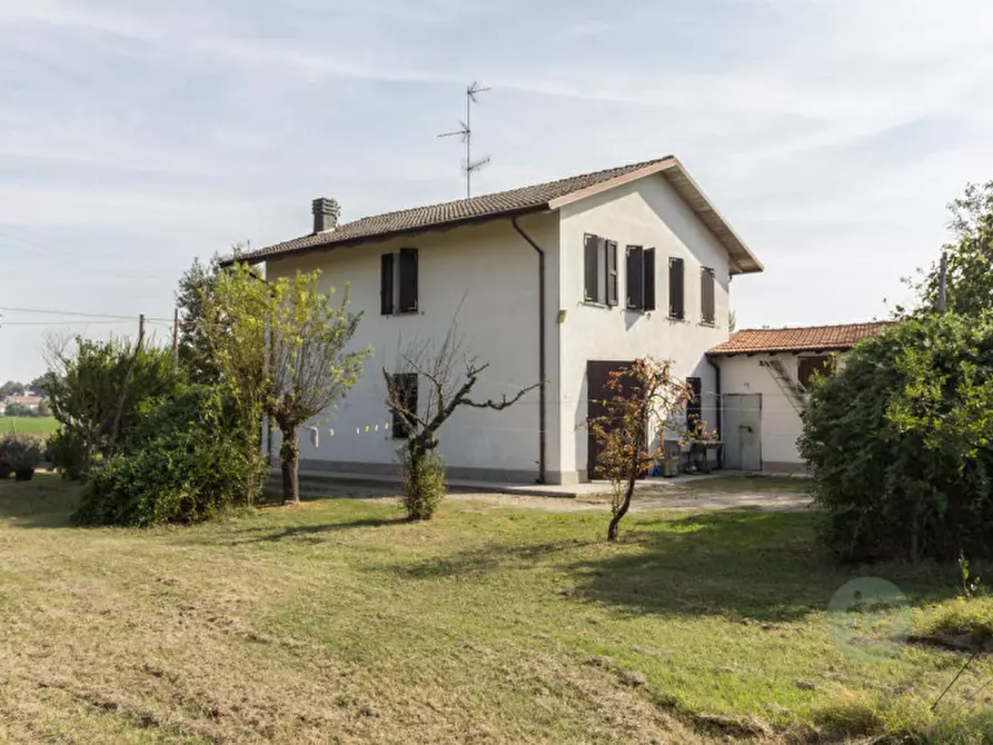 Immagine 5 di Casa indipendente in vendita  in Stradello Fortunata 5 a Carpi