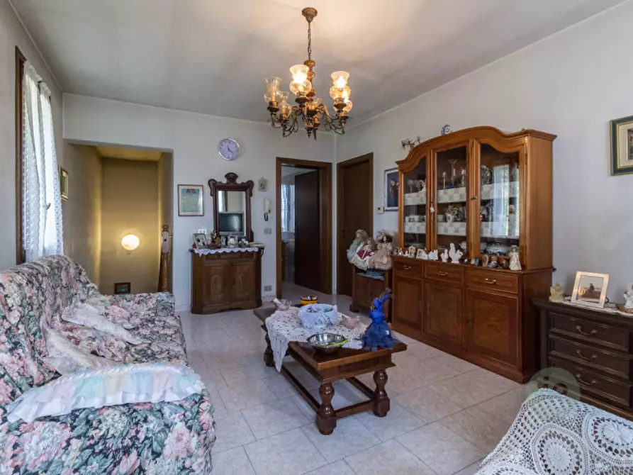 Immagine 11 di Casa indipendente in vendita  in Stradello Fortunata 5 a Carpi