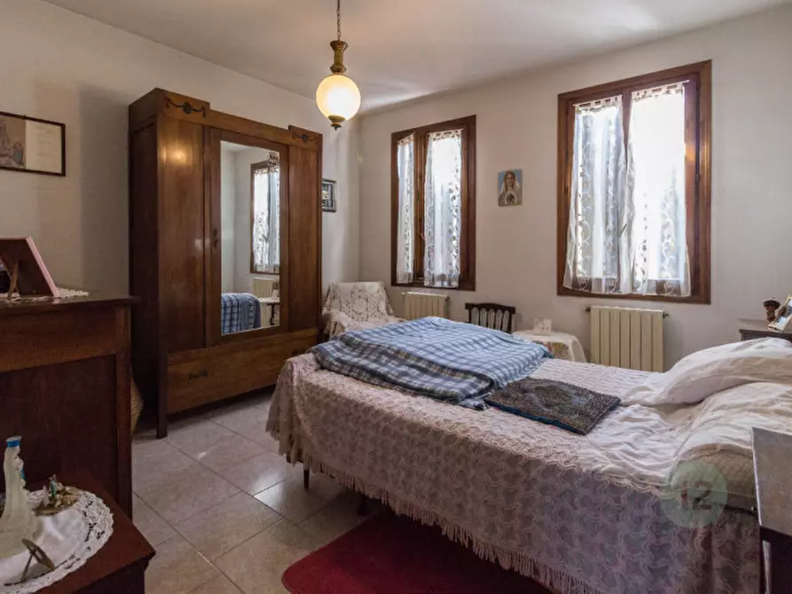 Immagine 15 di Casa indipendente in vendita  in Stradello Fortunata 5 a Carpi