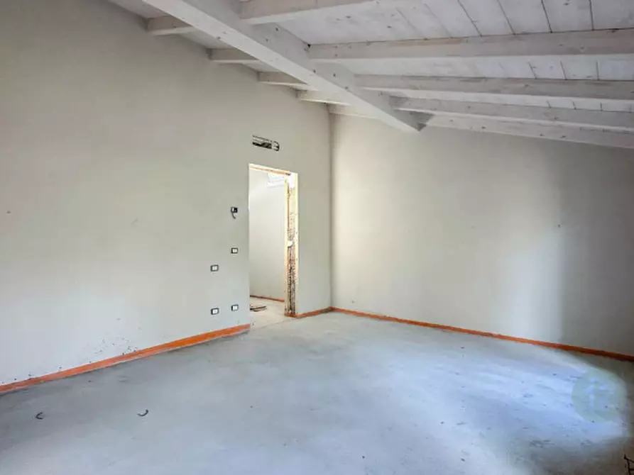 Immagine 11 di Villetta a schiera in vendita  in via Bersana a Carpi