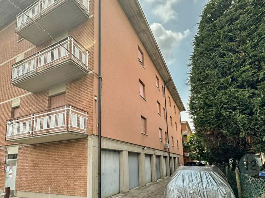 Immagine 10 di Appartamento in vendita  in via Giovanni Pascoli 12 a Carpi