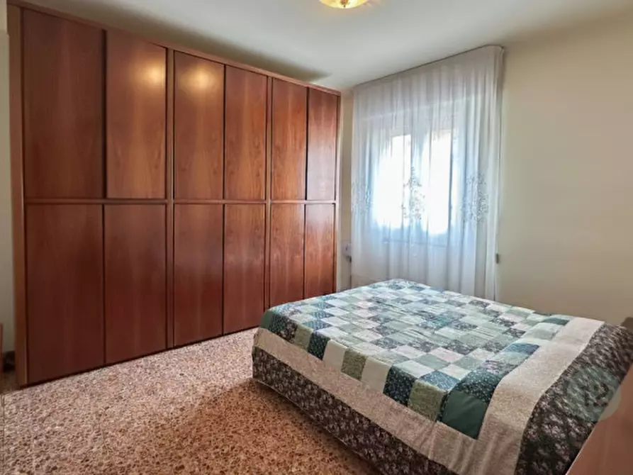 Immagine 25 di Appartamento in vendita  in via Giovanni Pascoli 12 a Carpi