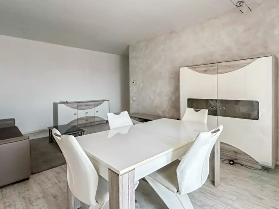 Immagine 10 di Appartamento in vendita  in Via Svizzera 2 a Carpi