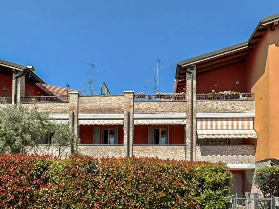 Immagine 1 di Appartamento in vendita  in via Luciano Dodi 21 a Carpi
