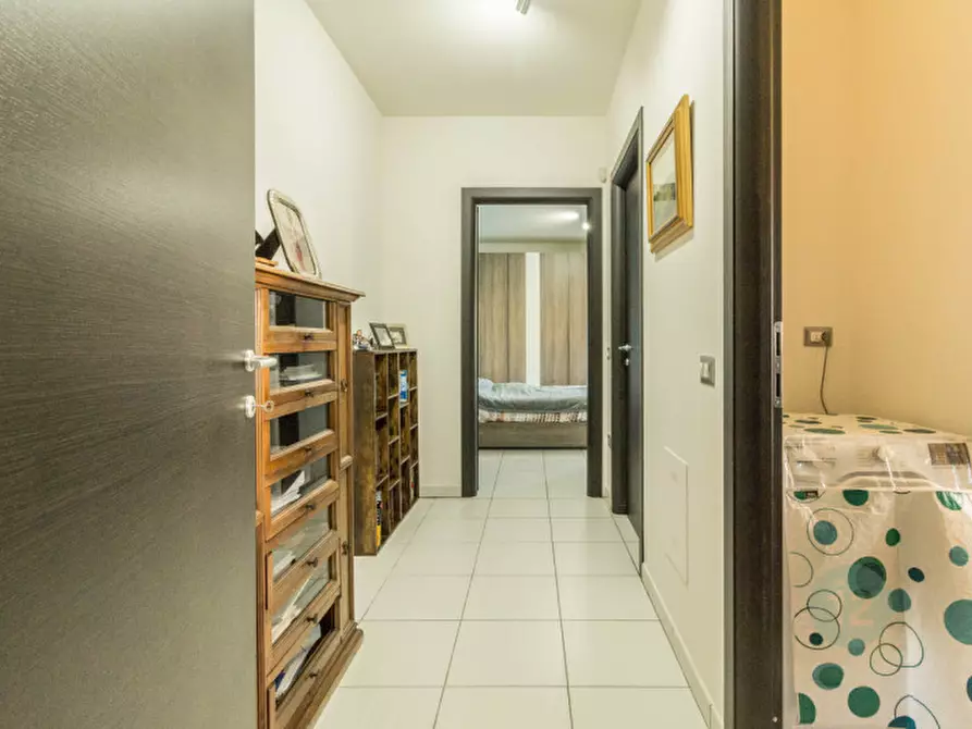 Immagine 7 di Appartamento in vendita  in via Ferruccio Parri a Carpi