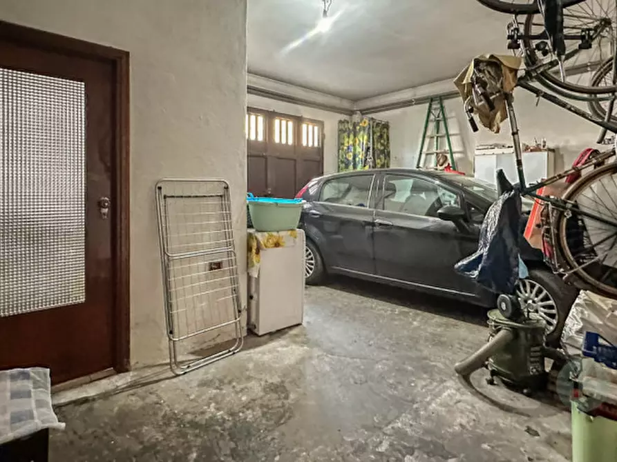 Immagine 18 di Casa trifamiliare in vendita  in via Chiesa di Santa Croce 30 a Carpi
