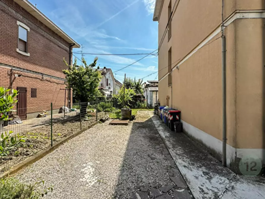 Immagine 43 di Casa trifamiliare in vendita  in via Chiesa di Santa Croce 30 a Carpi