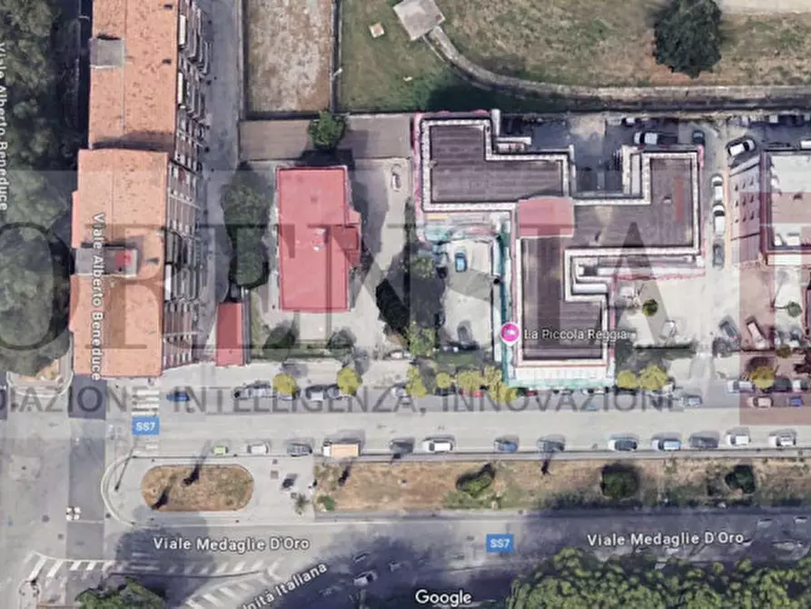 Immagine 22 di Appartamento in vendita  in Viale Medaglie d'Oro, 5 a Caserta