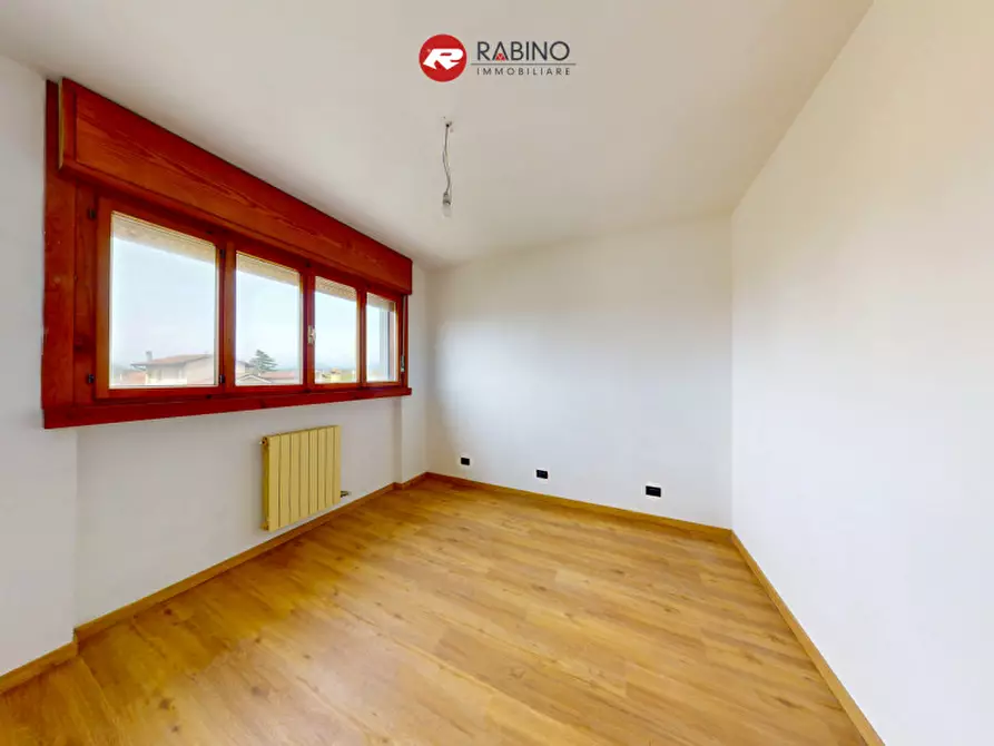 Immagine 12 di Appartamento in vendita  in via Chiavris n. 42 a Tavagnacco