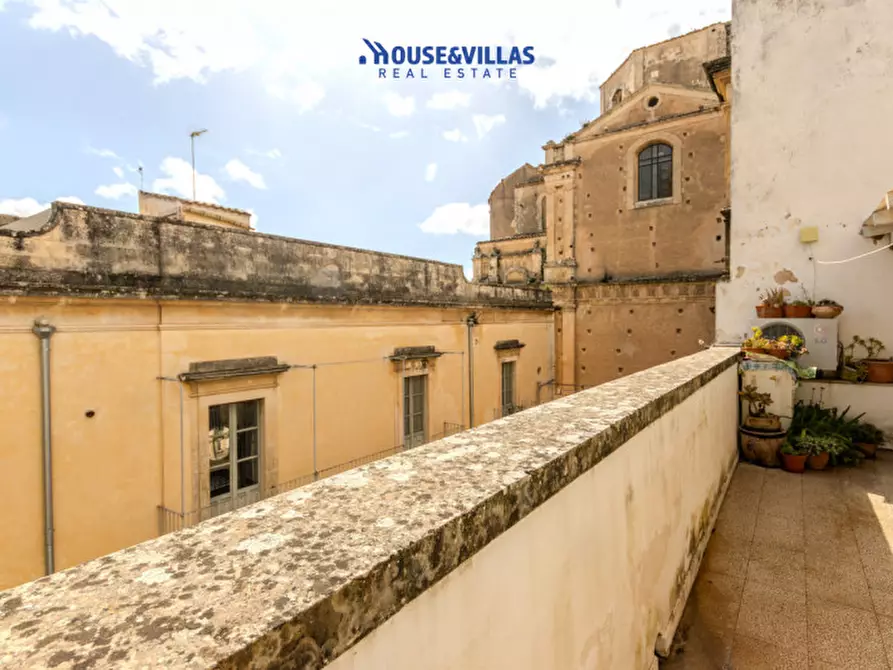 Immagine 8 di Casa indipendente in vendita  in Via Silvio Spaventa a Noto