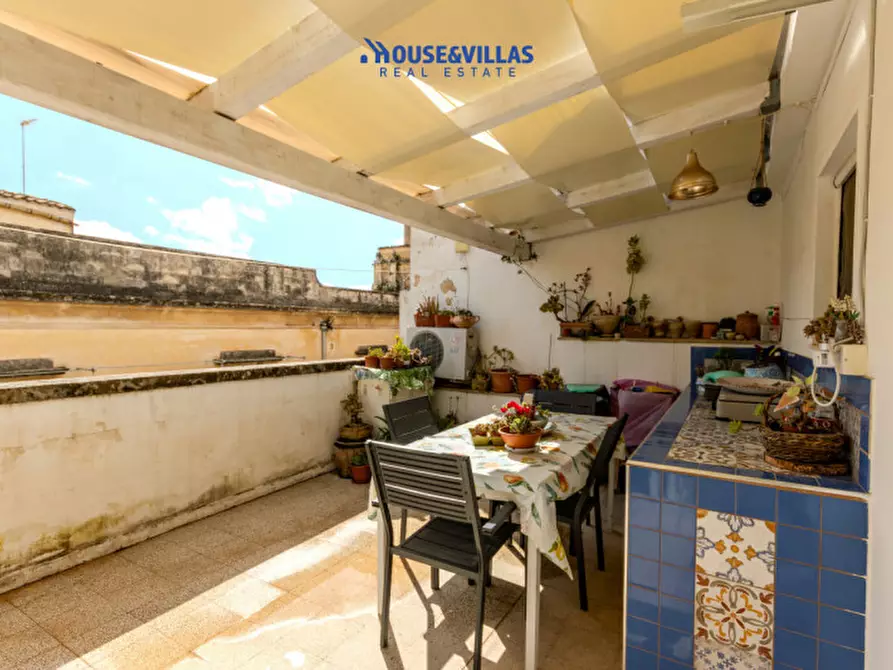 Immagine 10 di Casa indipendente in vendita  in Via Silvio Spaventa a Noto