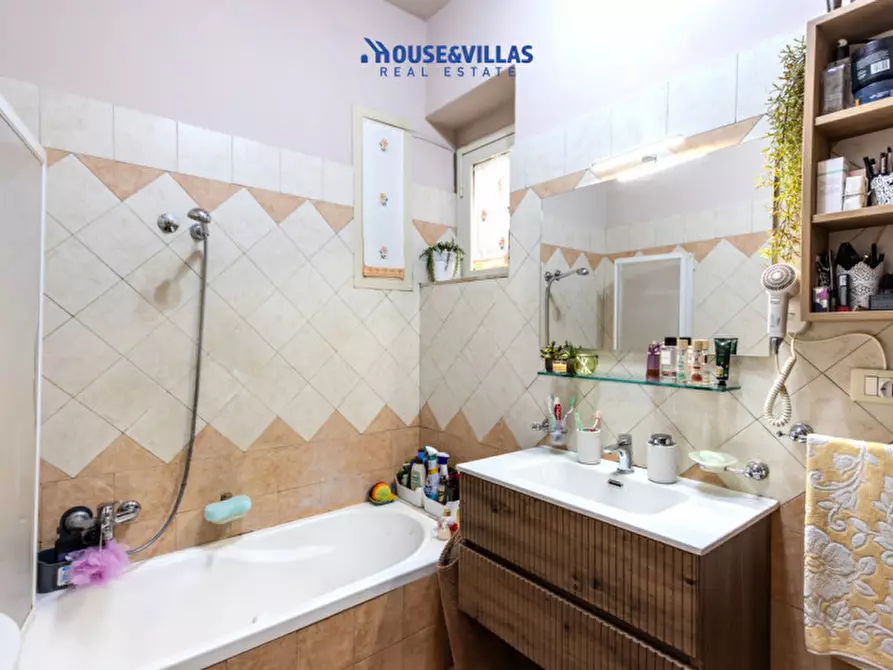 Immagine 28 di Casa indipendente in vendita  in Via Silvio Spaventa a Noto