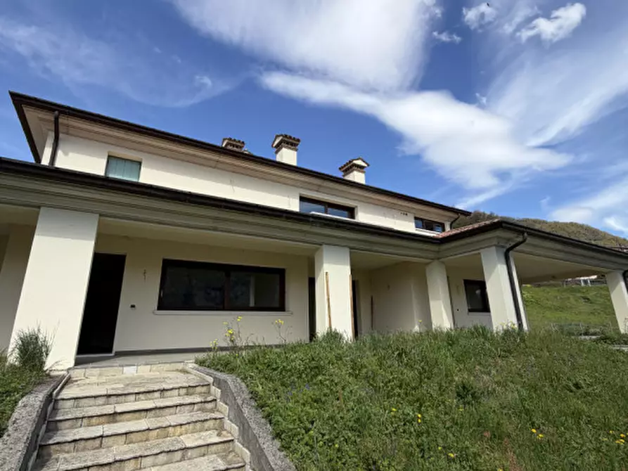 Immagine 6 di Casa bifamiliare in vendita  in Via degli Alpini a Tarzo