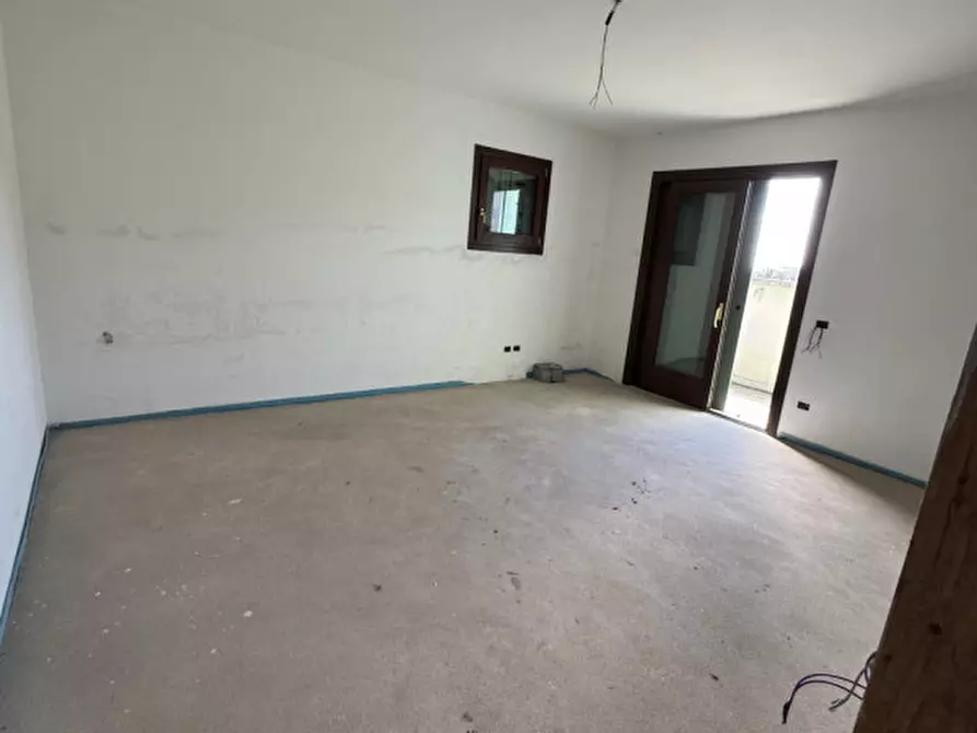 Immagine 12 di Casa bifamiliare in vendita  in Via degli Alpini a Tarzo