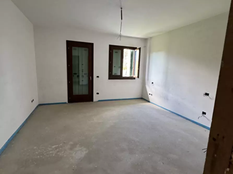 Immagine 17 di Casa bifamiliare in vendita  in Via degli Alpini a Tarzo