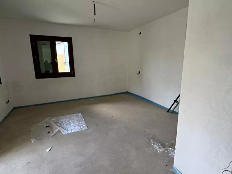 Immagine 19 di Casa bifamiliare in vendita  in Via degli Alpini a Tarzo