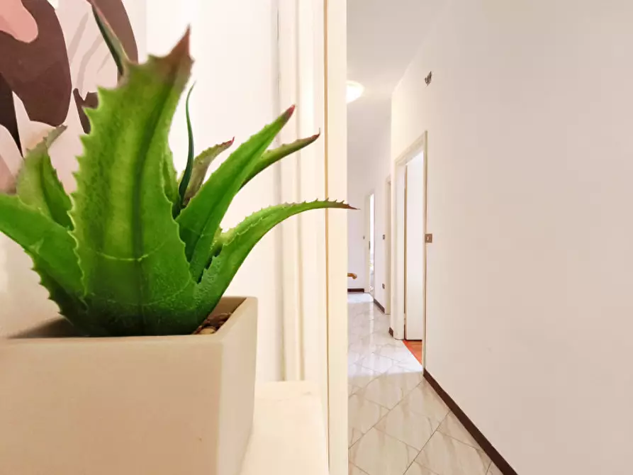 Immagine 6 di Appartamento in vendita  a Ferrara