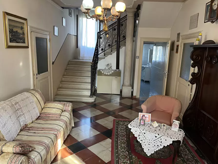 Immagine 2 di Casa bifamiliare in vendita  in Via Roma a Massanzago