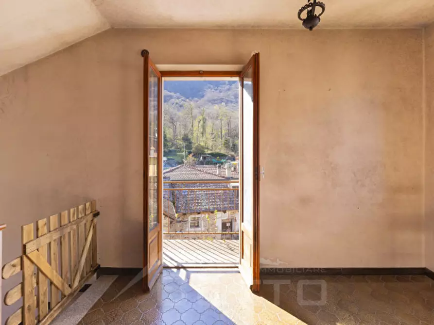 Immagine 31 di Casa indipendente in vendita  in Via Monte Massone, 40 a Omegna